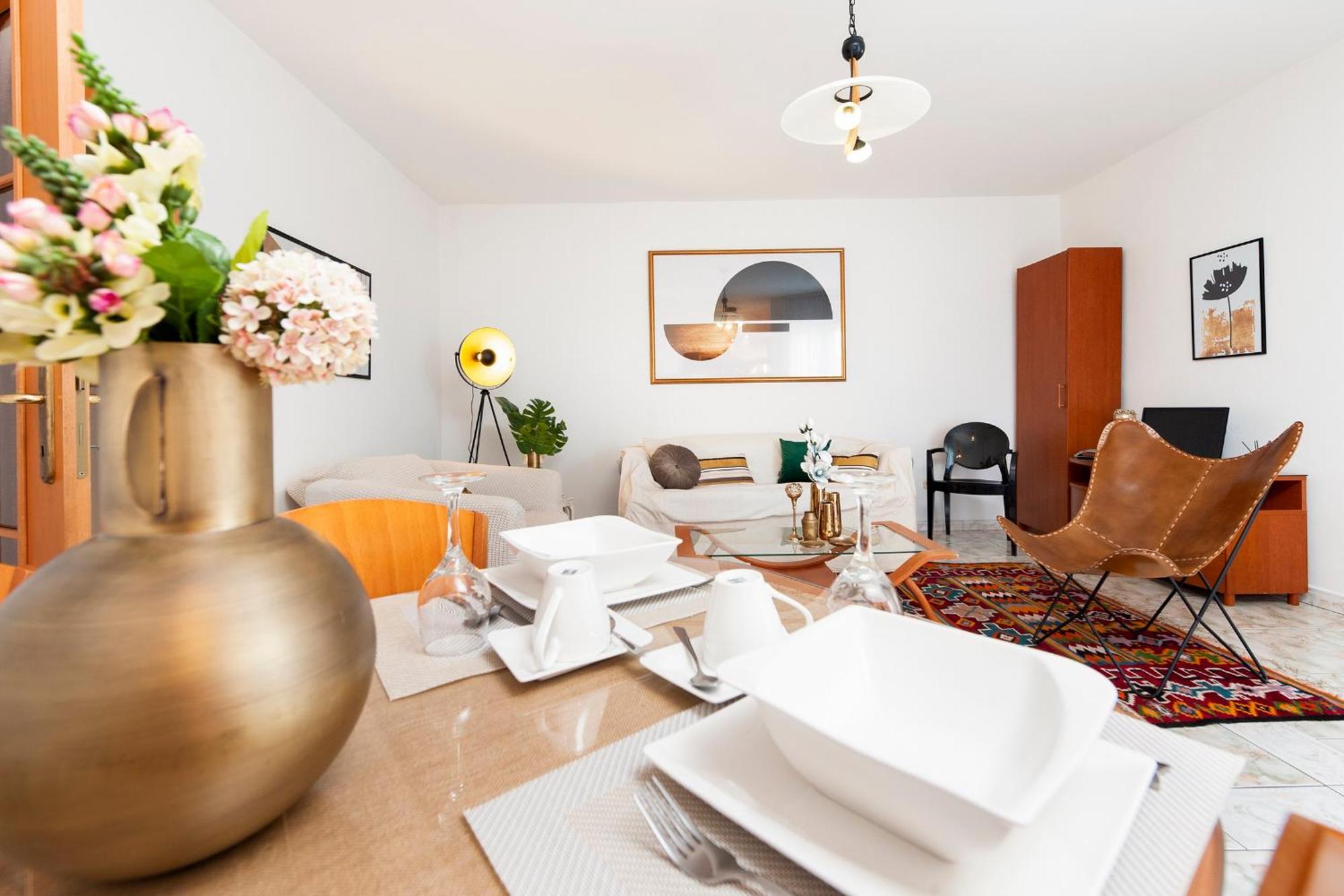 Villa Mareonda - Apartments Sussurro Ровінь Екстер'єр фото